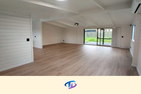 Photo of property in 2/12 Christmas Road, Manurewa, Auckland, 2102