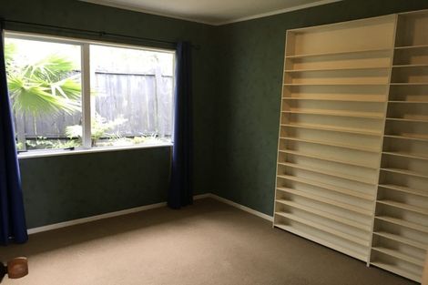 Photo of property in 2/33 Pisces Road, Glen Eden, Auckland, 0602