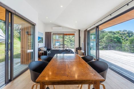Photo of property in 92 Grange Road, Hahei, Whitianga, 3591