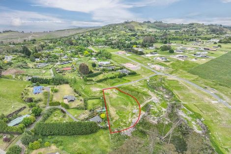 Photo of property in 12 Willow Lane, Acacia Bay, 3385