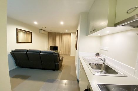 Photo of property in 205/17 Osterley Way, Manukau, Auckland, 2104