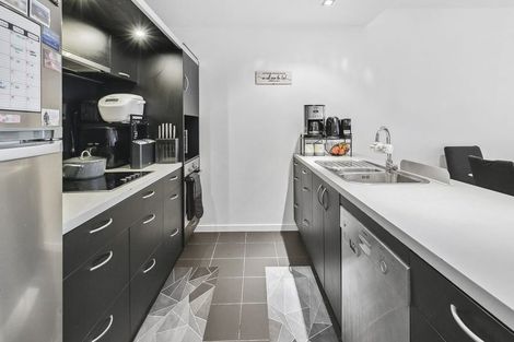 Photo of property in 3g/1 Hanson Street, Mount Cook, Wellington, 6021