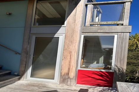 Photo of property in 1 Karepa Street, Brooklyn, Wellington, 6021