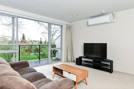 Photo of property in 6u6 Page Place, Hamilton East, Hamilton, 3216