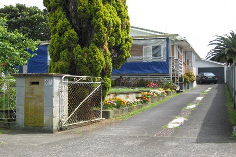 Photo of property in 28 Imrie Avenue, Mangere, Auckland, 2022