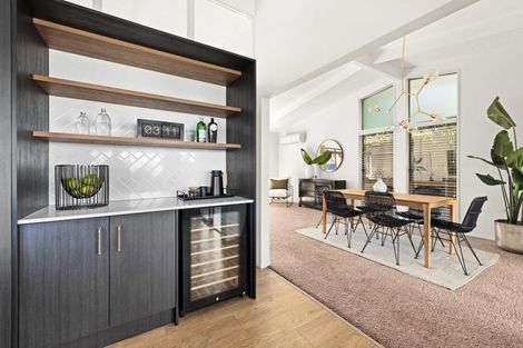 Photo of property in 8 Ewan Place, Taradale, Napier, 4112