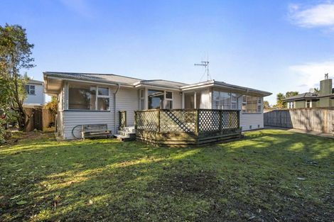 Photo of property in 43 Sheffield Street, Awapuni, Palmerston North, 4412
