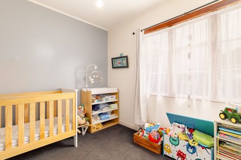 Photo of property in 19 Sewell Street, Linwood, Christchurch, 8062