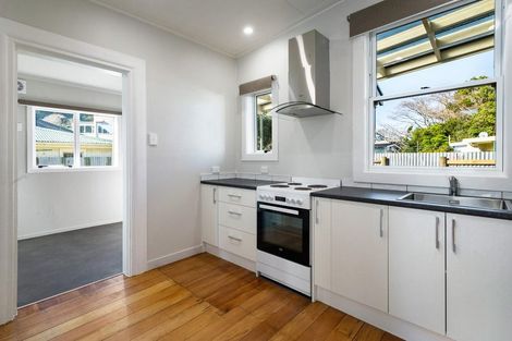 Photo of property in 616 Mackay Street, Thames, 3500