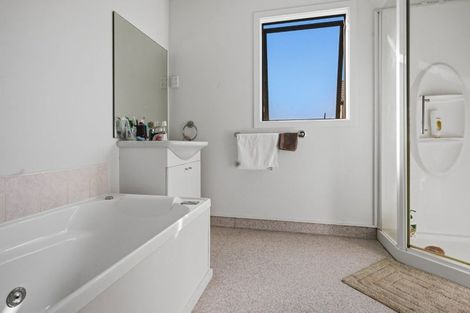 Photo of property in 8b Mckellar Court, Cromwell, 9310