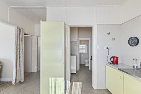 Photo of property in 11a Queen Street, Waitara, 4320