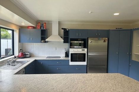 Photo of property in 9 Sequoia Grove, Mount Maunganui, 3116
