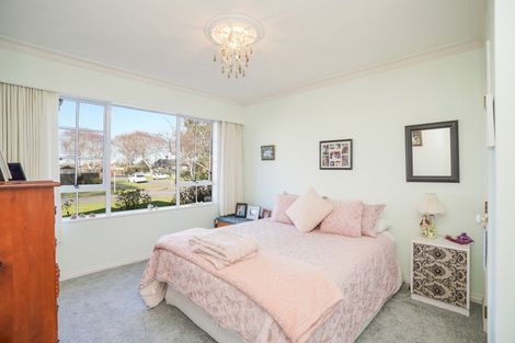 Photo of property in 64 Melbourne Street, Windsor, Invercargill, 9810
