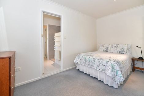 Photo of property in 19 Moffat Road, Red Beach, 0932