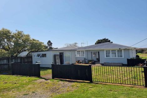 Photo of property in 10 Pukemiro Road, Te Kamo, Whangarei, 0112