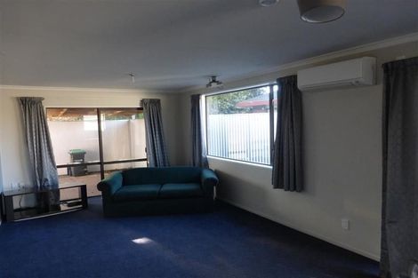 Photo of property in 14 Bencard Place, Hoon Hay, Christchurch, 8025