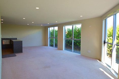 Photo of property in 3/1 Gracechurch Drive, Flat Bush, Auckland, 2016