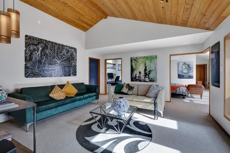 Photo of property in 30 Ngamotu Road, Moturoa, New Plymouth, 4310