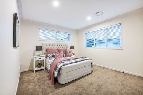 Photo of property in 36 Headland Drive, Long Bay, Auckland, 0630
