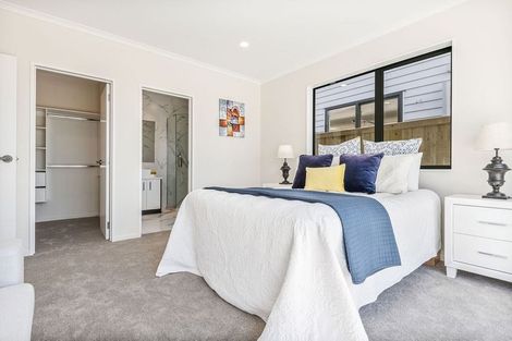 Photo of property in 42a Donegal Park Drive, Flat Bush, Auckland, 2019