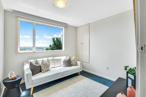 Photo of property in 30c Huntsbury Avenue, Huntsbury, Christchurch, 8022