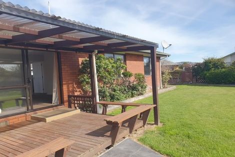 Photo of property in 8 Raymond Road, Bromley, Christchurch, 8062