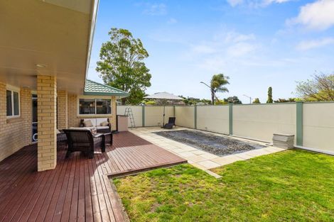 Photo of property in 2 Ashmore Court, Bethlehem, Tauranga, 3110