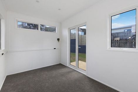 Photo of property in 62 Happy Valley Road, Owhiro Bay, Wellington, 6023