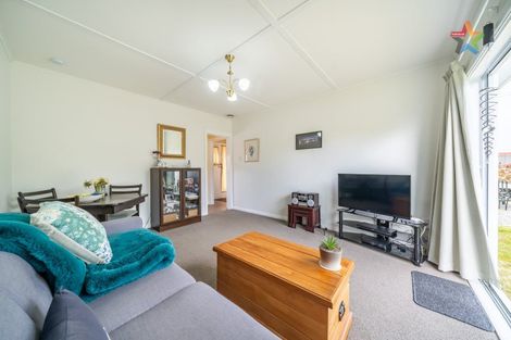 Photo of property in 1/1079 High Street, Taita, Lower Hutt, 5011