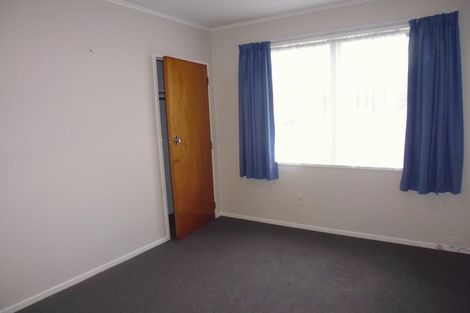 Photo of property in 17 Kumeroa Grove, Wainuiomata, Lower Hutt, 5014