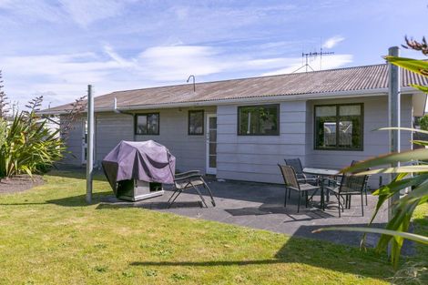 Photo of property in 2/23 Newberry Place, Richmond Heights, Taupo, 3330