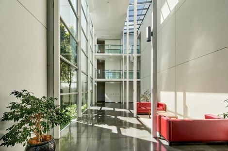 Photo of property in Sanctum Apartments, 32/10a Ebor Street, Te Aro, Wellington, 6011