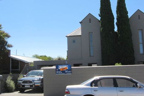Photo of property in 105 Office Road, Merivale, Christchurch, 8014