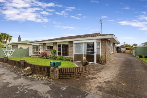 Photo of property in 1/36 Tukapa Street, Westown, New Plymouth, 4310
