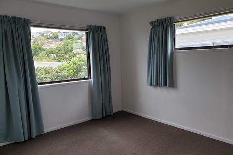 Photo of property in 63a Homebush Road, Khandallah, Wellington, 6035
