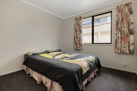 Photo of property in 2 Maara Close, Papamoa Beach, Papamoa, 3118