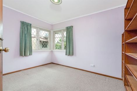 Photo of property in 40 Edwards Avenue, Henderson, Auckland, 0610