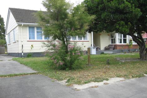 Photo of property in 11 Roche Avenue, Upper Riccarton, Christchurch, 8041