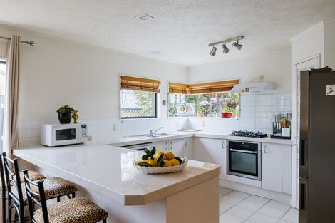 Photo of property in 233 Lamb Street, Leamington, Cambridge, 3432