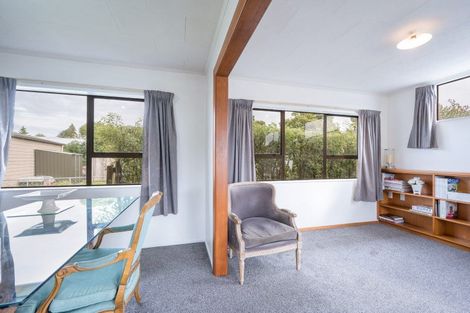 Photo of property in 7a Windlesham Place, Wakefield, 7025