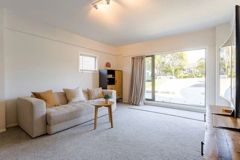Photo of property in 4 Harford Place, Pakuranga Heights, Auckland, 2010