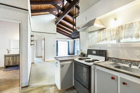 Photo of property in 1/23 Craigbank Avenue, New Lynn, Auckland, 0600