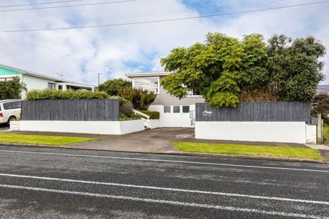 Photo of property in 123 Ngamotu Road, Spotswood, New Plymouth, 4310
