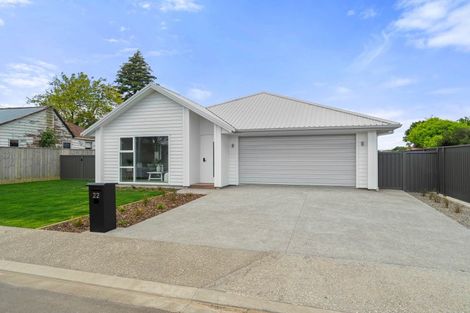 Photo of property in 23 Hereford Drive, Carterton, 5713