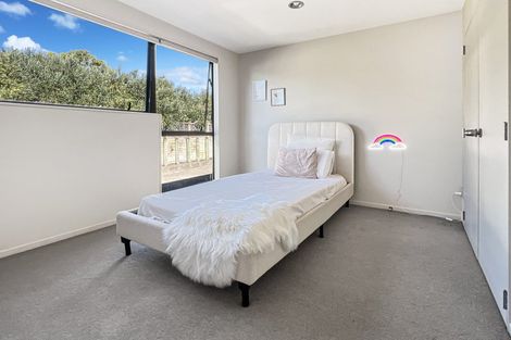 Photo of property in 5/12 Schnapper Rock Road, Schnapper Rock, Auckland, 0632