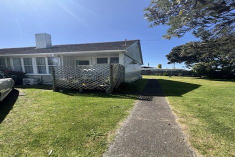 Photo of property in 53-61 Kowhai Street, Castlecliff, Whanganui, 4501