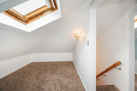 Photo of property in 294 Grey Street, Palmerston North, 4414