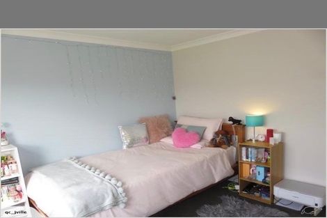 Photo of property in 7 Hetsby Place, Churton Park, Wellington, 6037