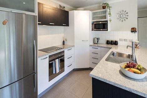 Photo of property in 3 Moy Place, East Tamaki Heights, Auckland, 2016