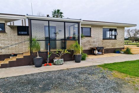 Photo of property in 6 State Highway 1, Awanui, 0486